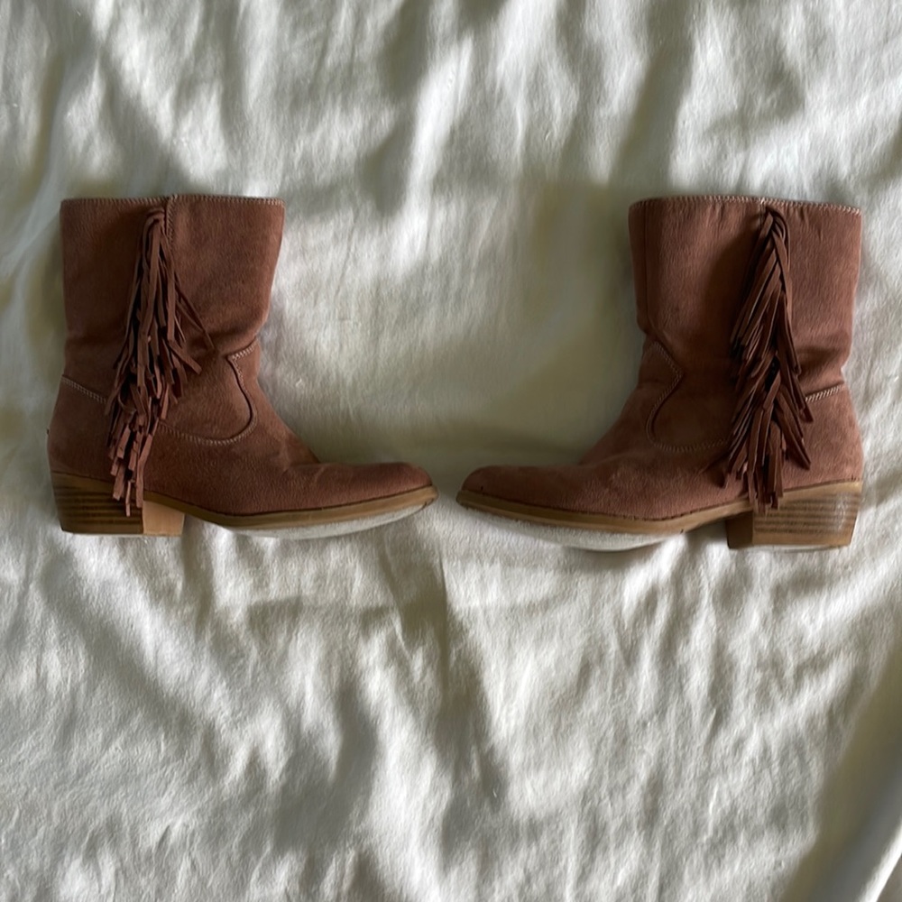 Children’s Place, Girls Dress Boots, Girls Size 2, Brown